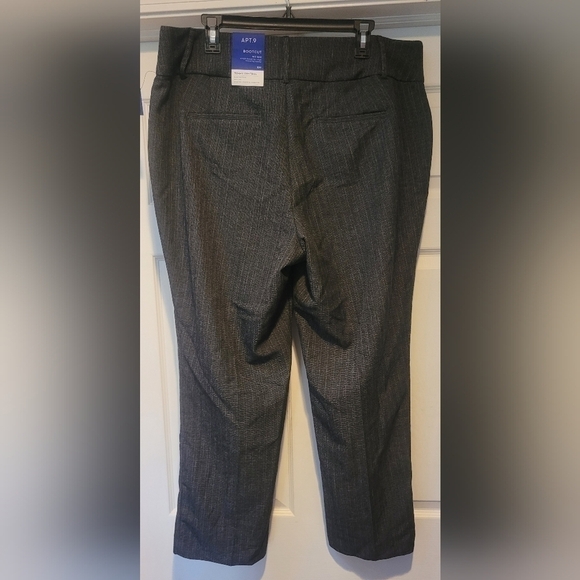 NWT $50 Women's Apt. 9 Mid Rise Boot Cut Tummy Control Dark Gray Black Pants NEW - Picture 5 of 11